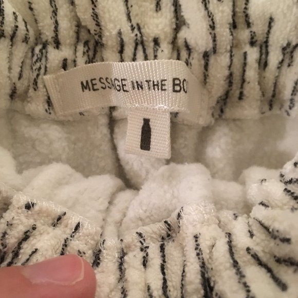 Message In the Bottle Terry Bloomer WIth Bow - SIze 1 Month - Picture 2 of 4